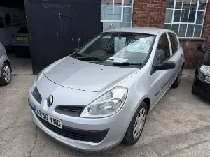 RENAULT CLIO - used cars Hereford