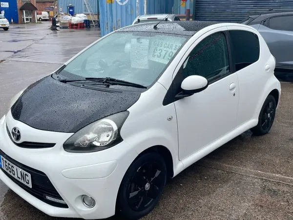 TOYOTA Aygo - used cars Hereford