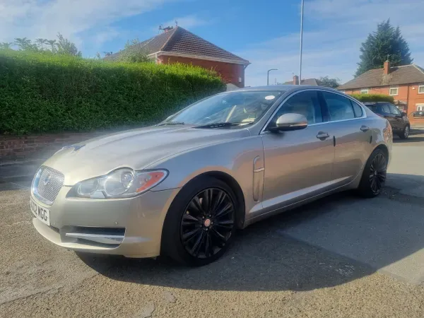JAGUAR XF - used cars Hereford